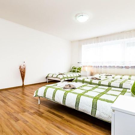 קלן Workers Apartment Am Wiener Platz מראה חיצוני תמונה