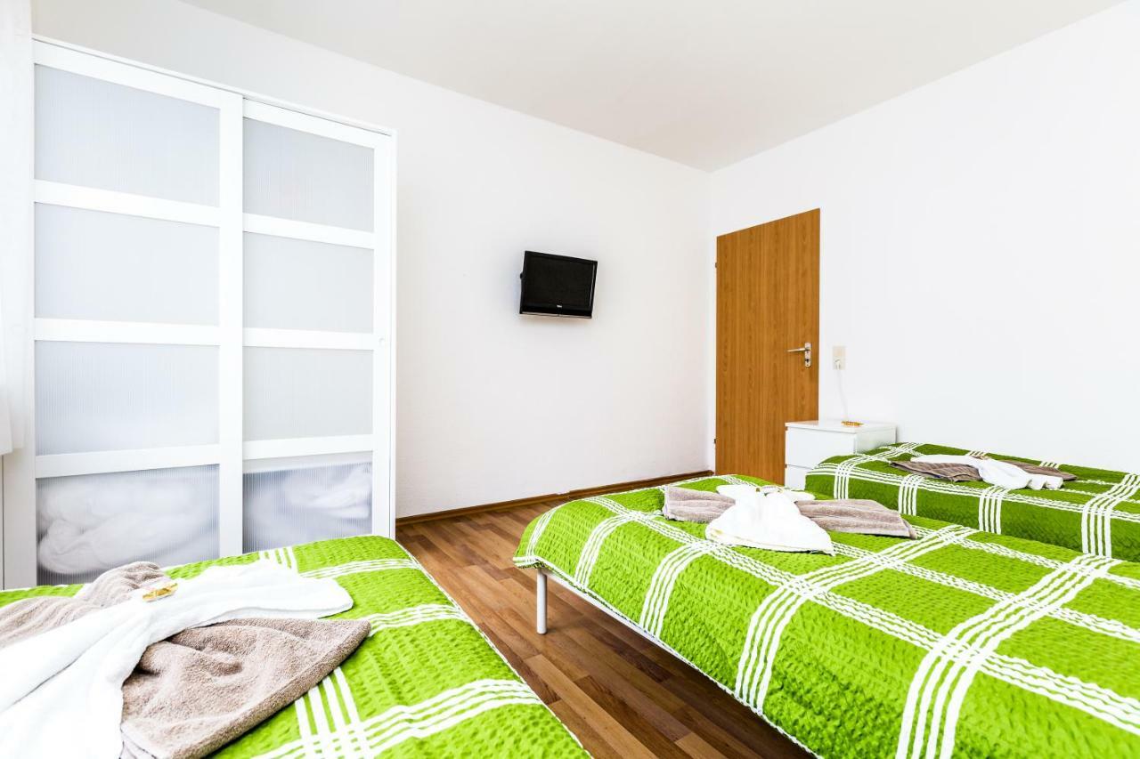 קלן Workers Apartment Am Wiener Platz מראה חיצוני תמונה