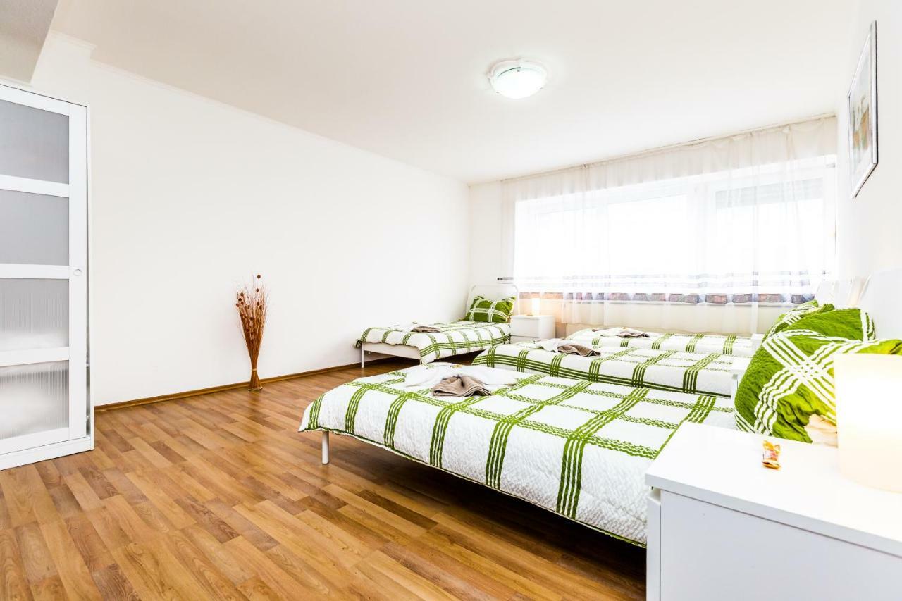 קלן Workers Apartment Am Wiener Platz מראה חיצוני תמונה